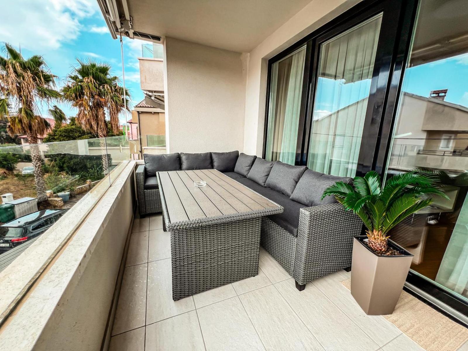 Opera 3 Apartment Задар Екстериор снимка