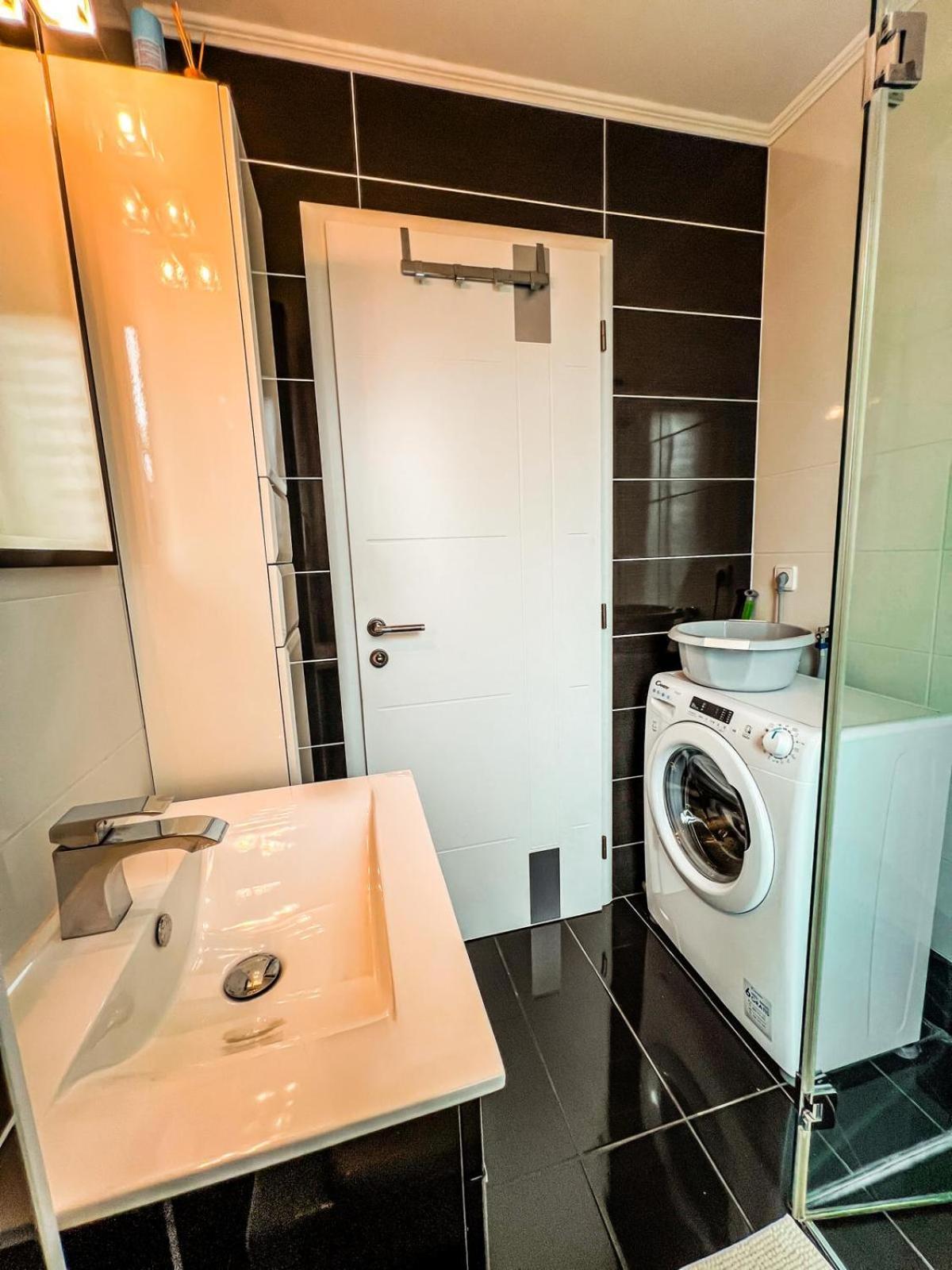 Opera 3 Apartment Задар Екстериор снимка